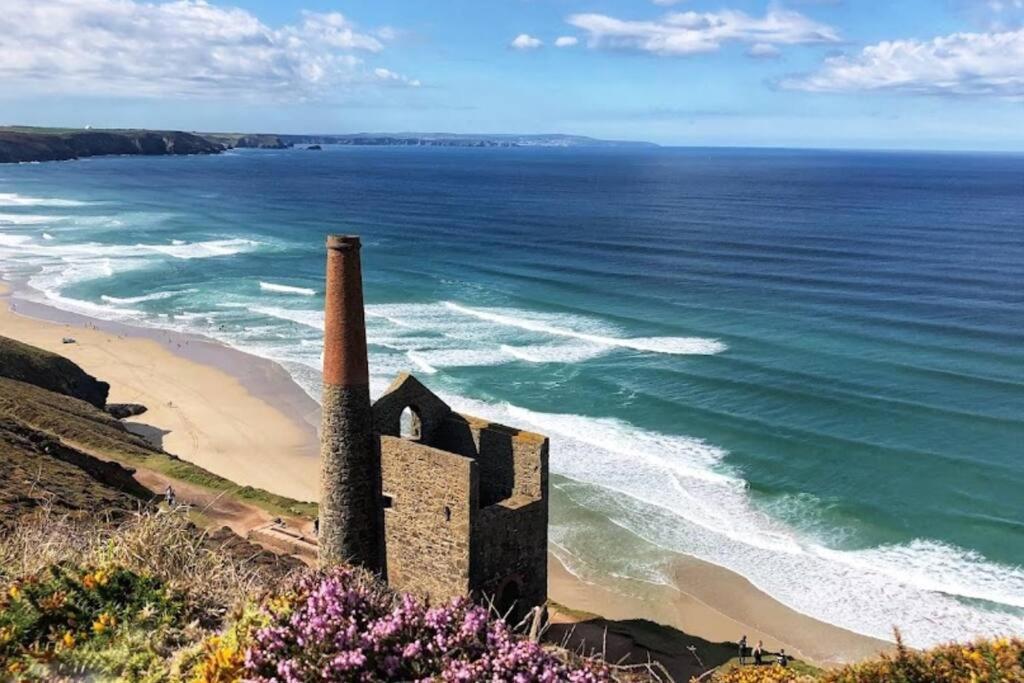 Newly Renovated Characterful Cottage, Wheal Rose Scorrier Екстериор снимка